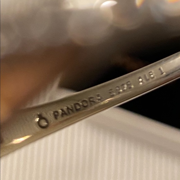Pandora Silver and Crystal bangle Bracelet. NWT. - Picture 4 of 8